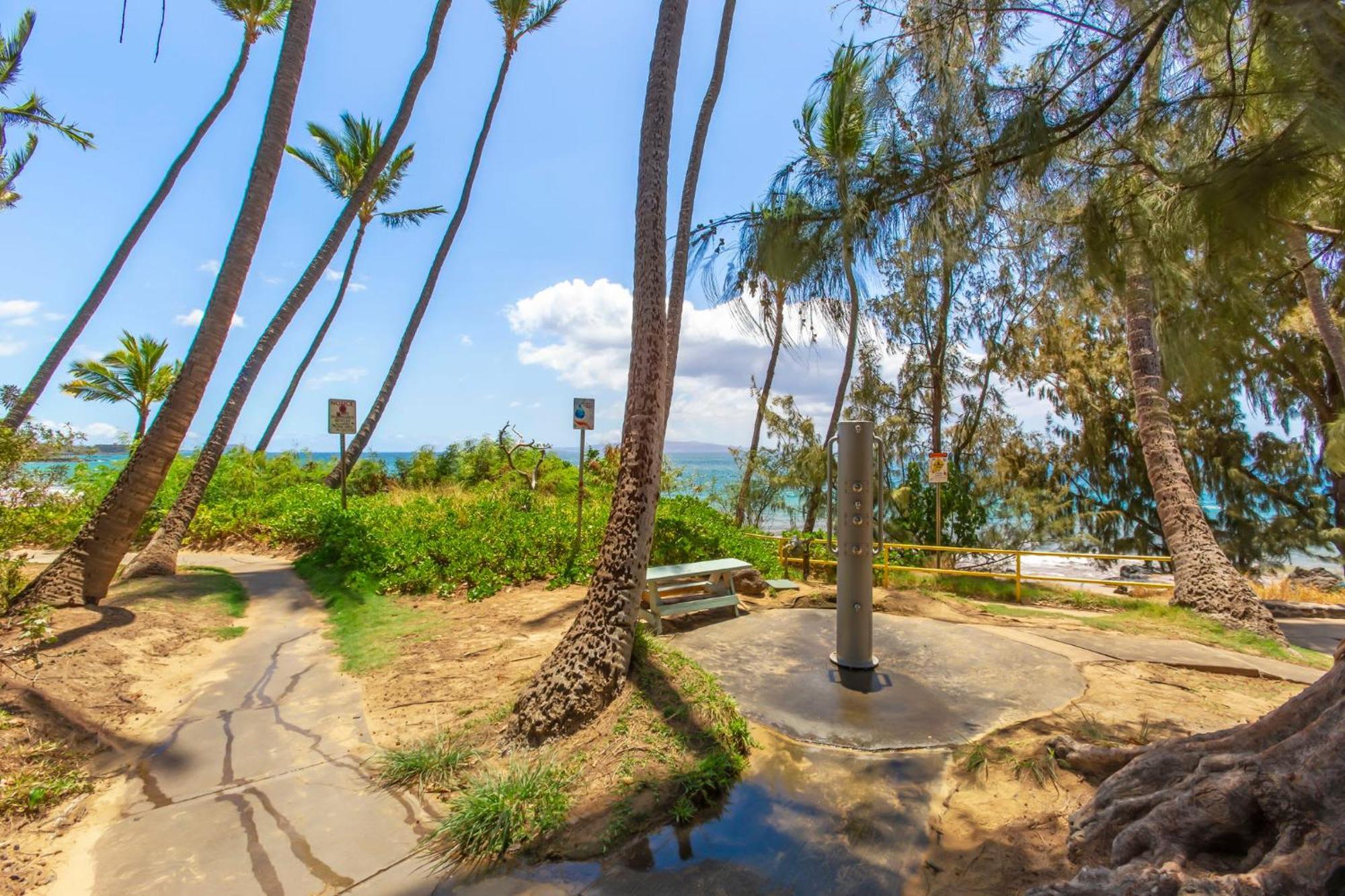 Welcoming Serene Tropical Get-away At The Pool Hébergement de vacances